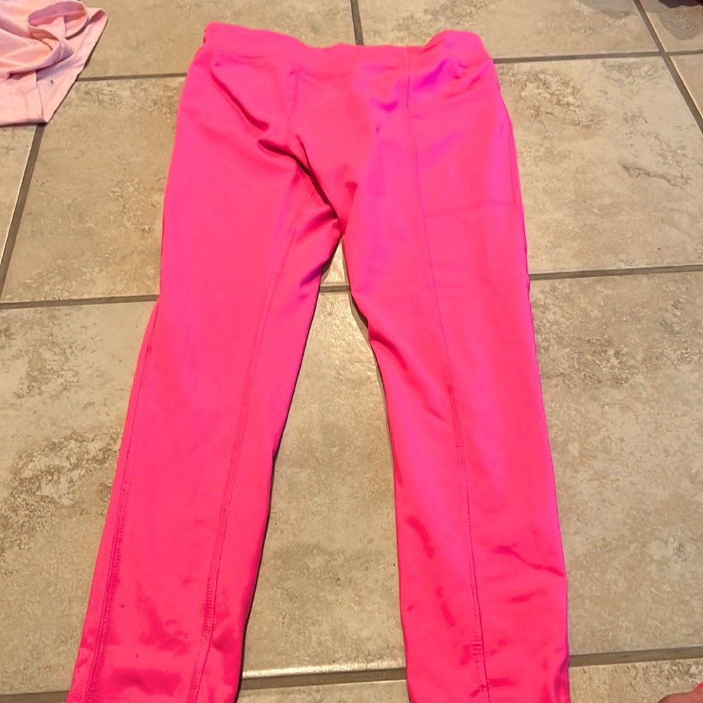 Girls hot pink workout athletic joggers/leggings